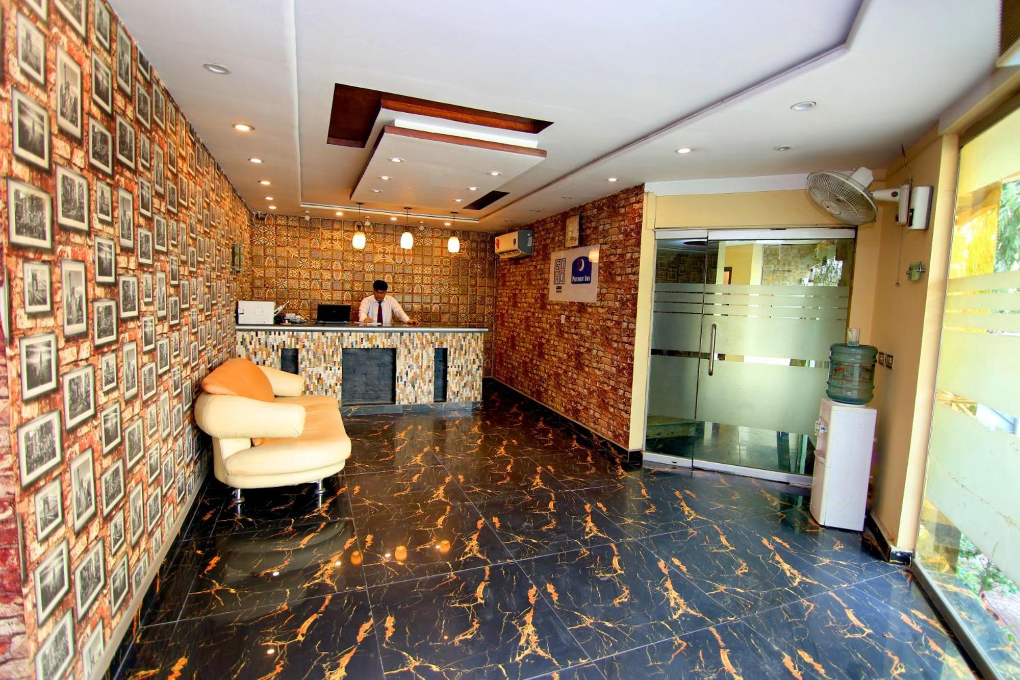 Premier Inn Gulberg Лахор Екстериор снимка