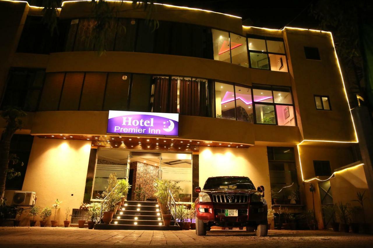 Premier Inn Gulberg Лахор Екстериор снимка