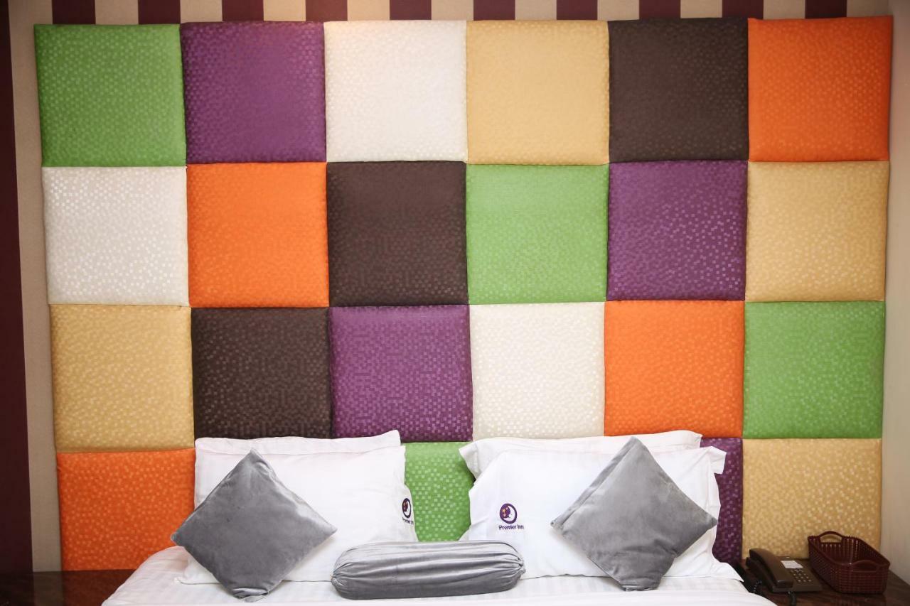 Premier Inn Gulberg Лахор Екстериор снимка